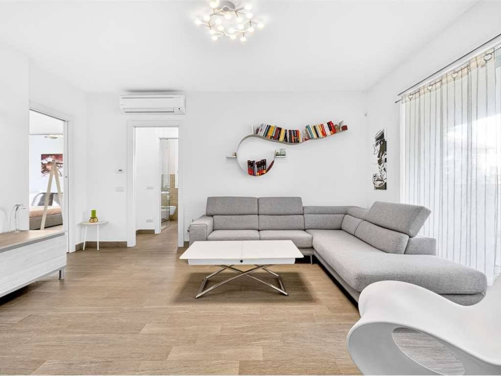 Appartamento a Rho in VIA LURA, 25 - Foto 2