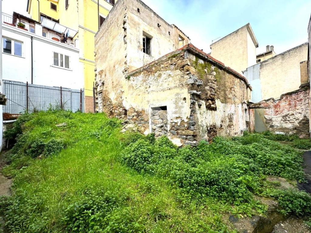 Casa indipendente a Nuoro in Via Giampiero Chironi, 80 - Foto 2