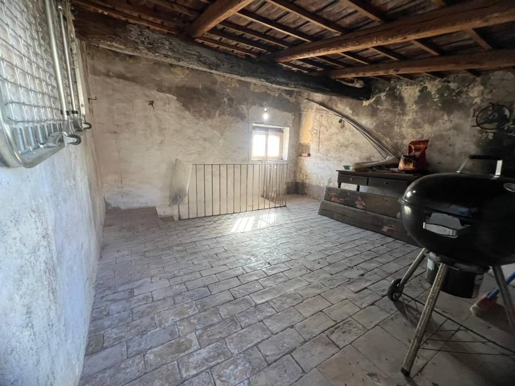 Casa indipendente a Fondi in Via Giambattista Vico, 64 - Foto 2