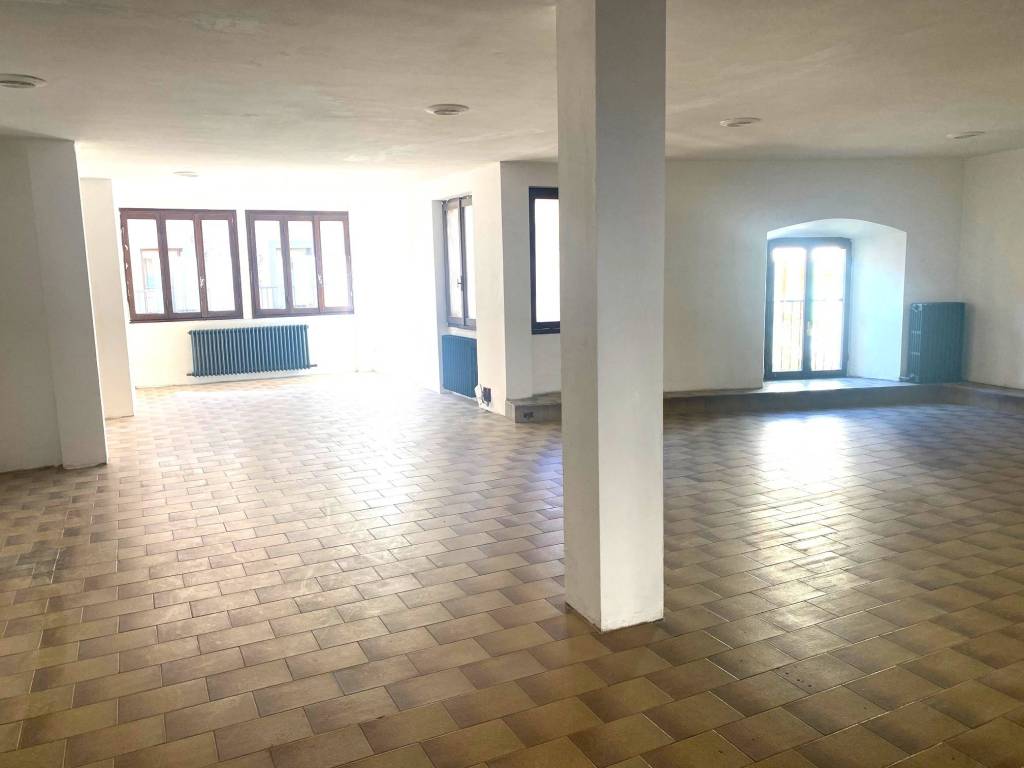 Immobile a Clusone in Piazza dell'Orologio, 22 - Foto 4