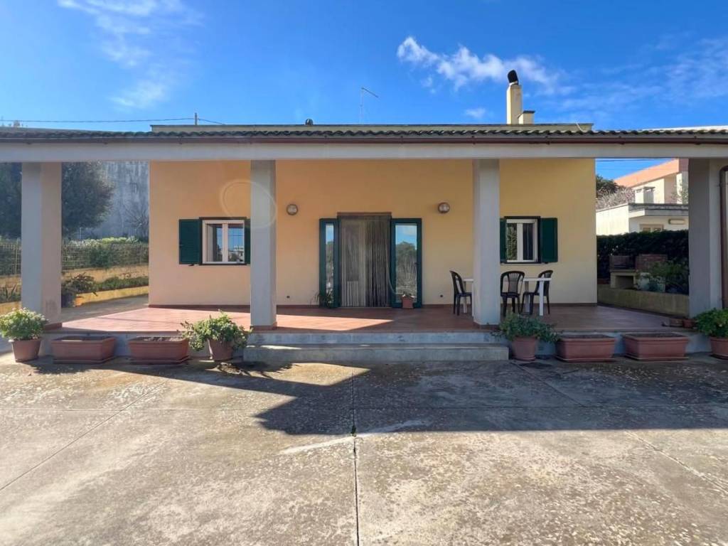 Villa a Ceglie messapica in Via Tratturo Sant'Anna - Foto 3