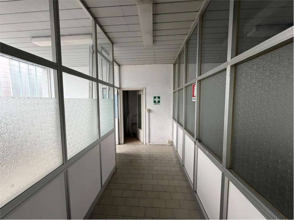 Immobile a Ancona in via del commercio, 40 - Foto 5