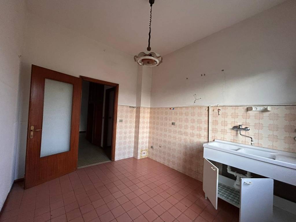 Appartamento a Reggio emilia in Via Fratelli Cervi, 182 - Foto 2