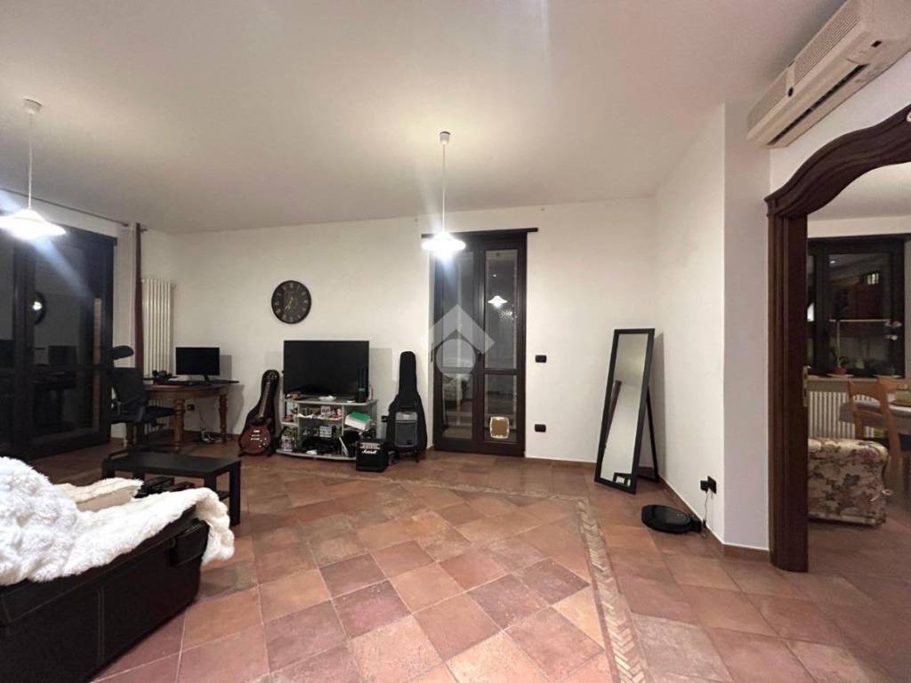Appartamento a Savigliano in Via Vernetta, 15 - Foto 2