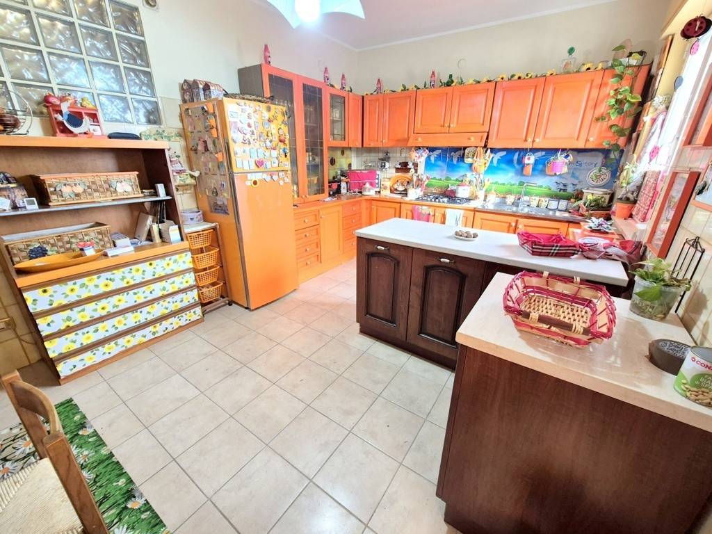 Appartamento a Carbonia in Via Marche - Foto 5