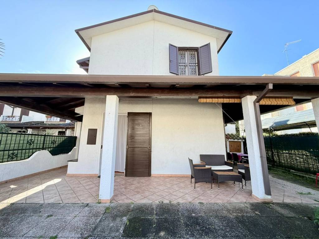 Villa a Comacchio in Viale Panama, 55 - Foto 2