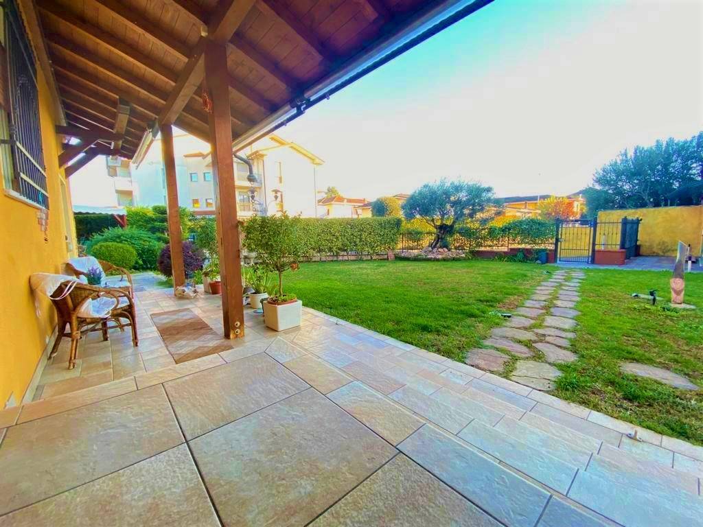 Villa a Bovolone in Via Giuseppe Garibaldi, 52 - Foto 2