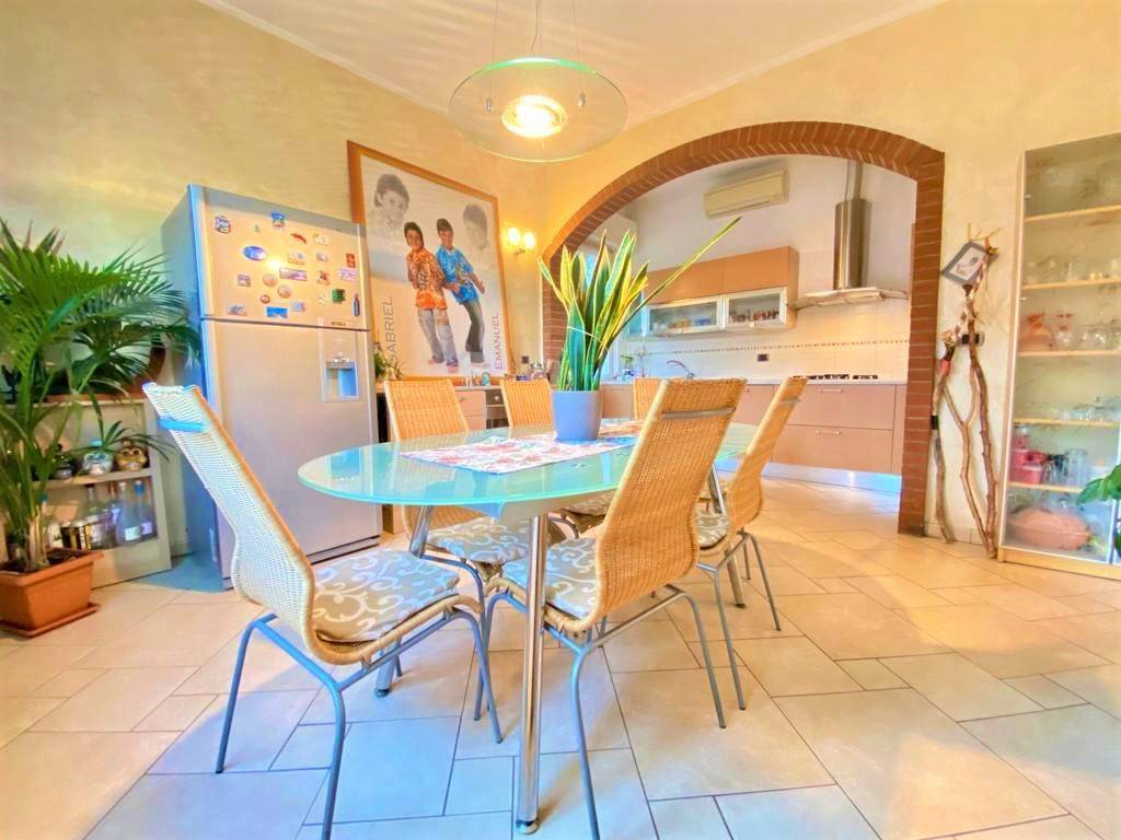 Villa a Bovolone in Via Giuseppe Garibaldi, 52 - Foto 3