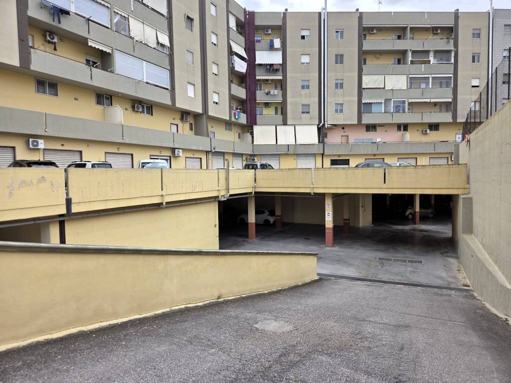 Box / garage a Triggiano in Via Giovanni Falcone, 7 - Foto 4