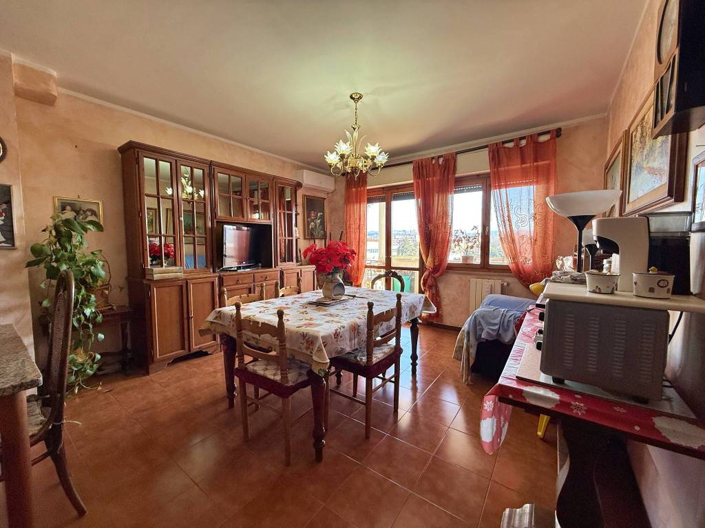 Appartamento a Orte in Via dei Calafati, 20 - Foto 2