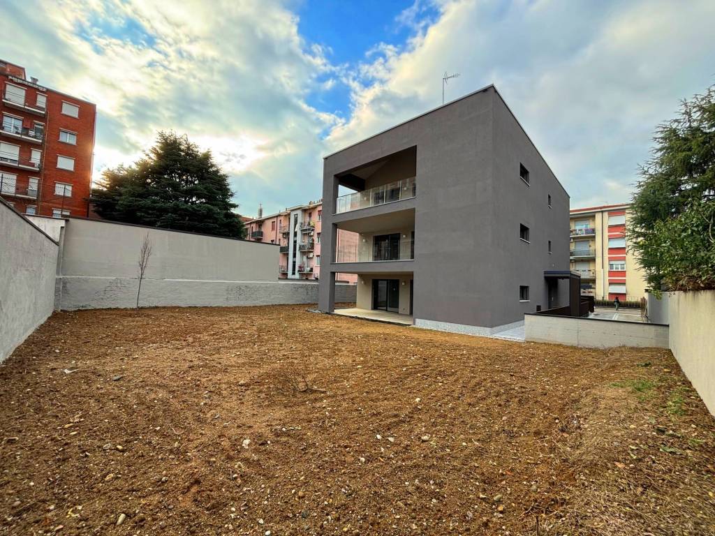 Appartamento a Arcore in Via Alessandro Manzoni, 5 - Foto 3