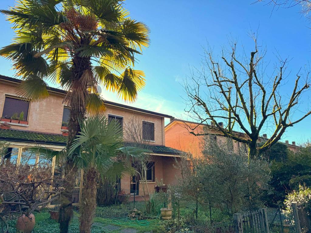 Villa a Reggio emilia in Via Elico De Pietri - Foto 4