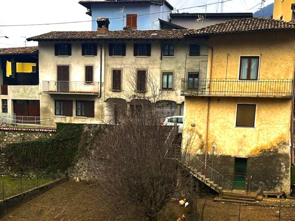 Casa indipendente a Gandino in Via De Ocha, 25 - Foto 3