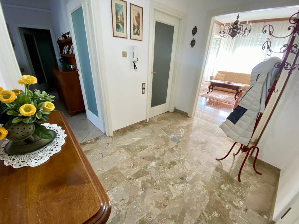 Appartamento a Pesaro in Viale Guido Postumo, 69 - Foto 4