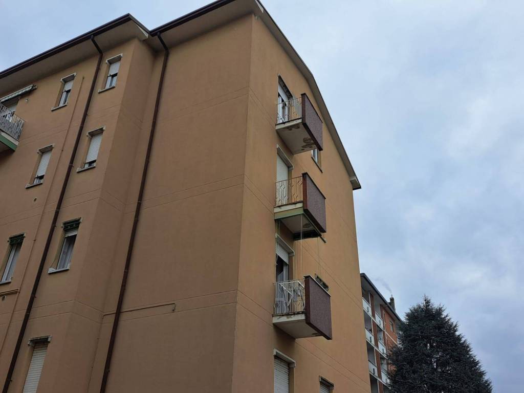 Appartamento a Gallarate in Via Curtatone, 45 - Foto 3