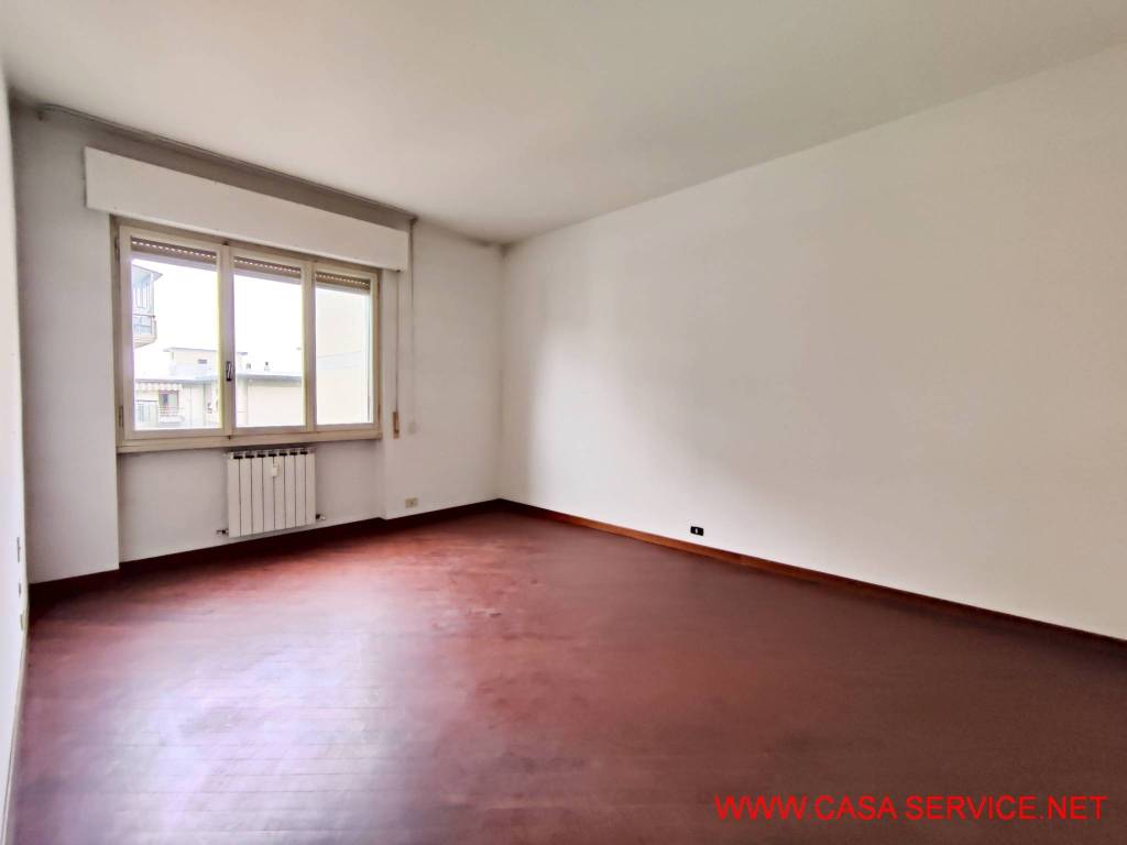 Appartamento a Montevarchi in Viale Armando Diaz - Foto 3