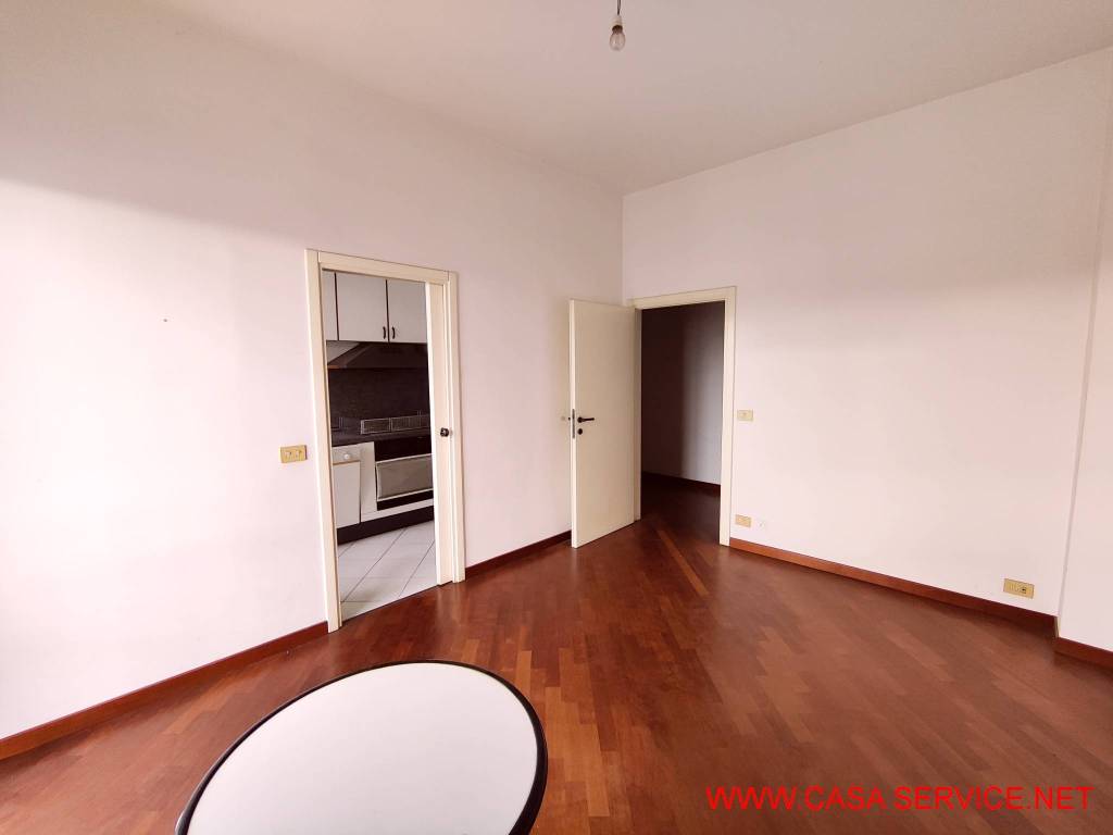Appartamento a Montevarchi in Viale Armando Diaz - Foto 4