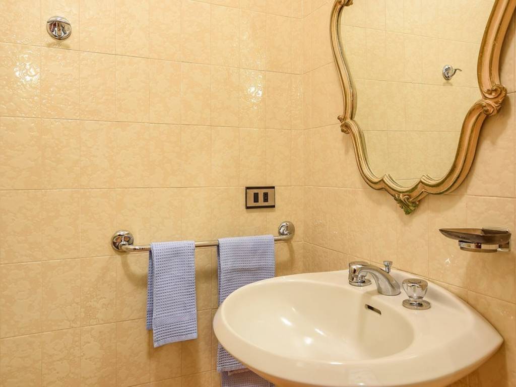 Villa a Tirano in Viale dei Cappuccini - Foto 3