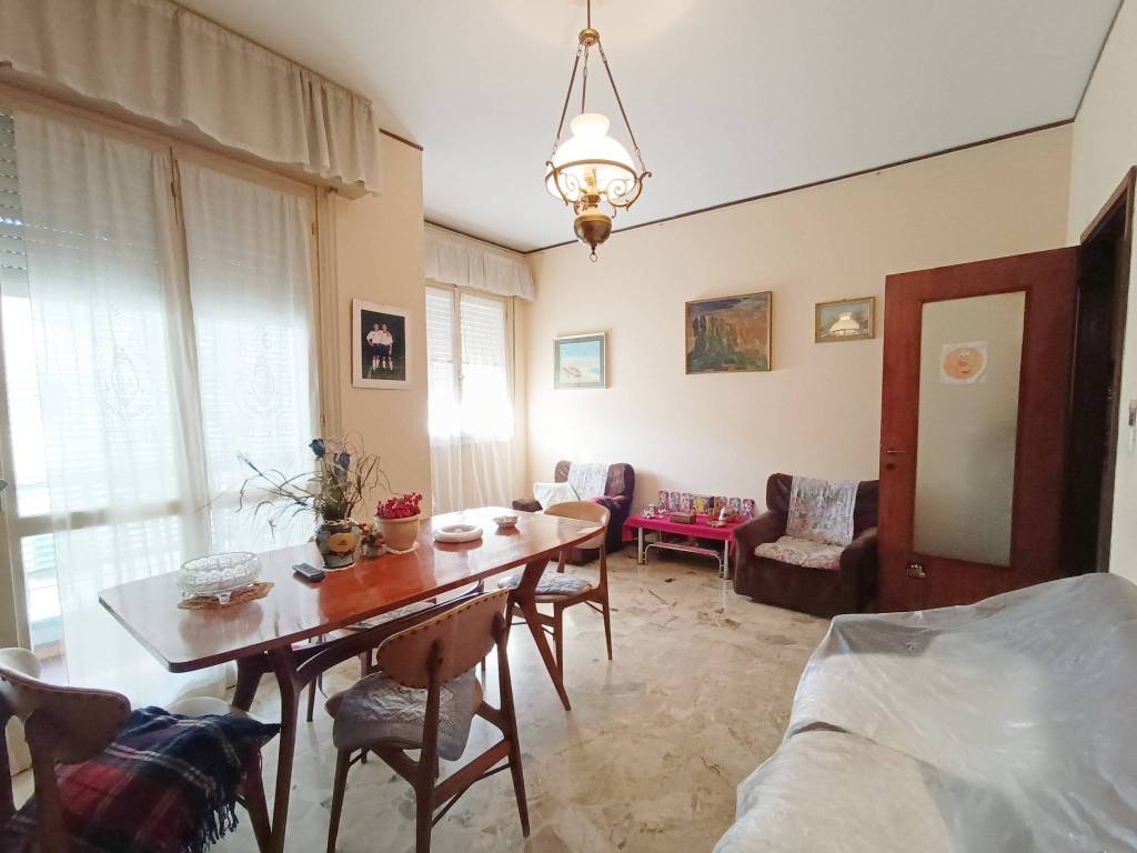 Appartamento a Reggio emilia in Via Guido Riccio Fogliani - Foto 3