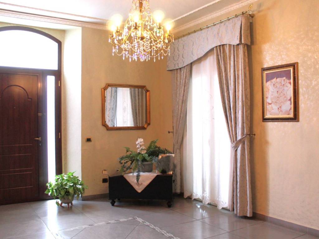 Palazzo / stabile a Mascali in Via Siculo Orientale, 462 - Foto 2