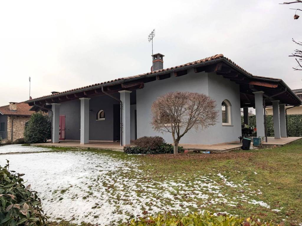 Villa a Busca in Via Marchesi di Busca, 8 - Foto 3