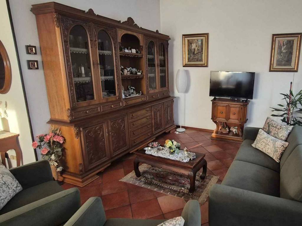 Villa a Trecate in Via Po, 14 - Foto 5