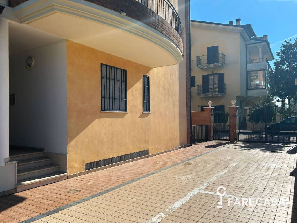 Appartamento a Alba adriatica in Via Giacomo Leopardi - Foto 2