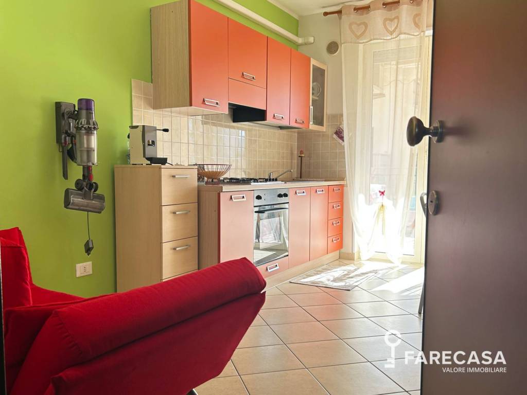 Appartamento a Alba adriatica in Via Giacomo Leopardi - Foto 4