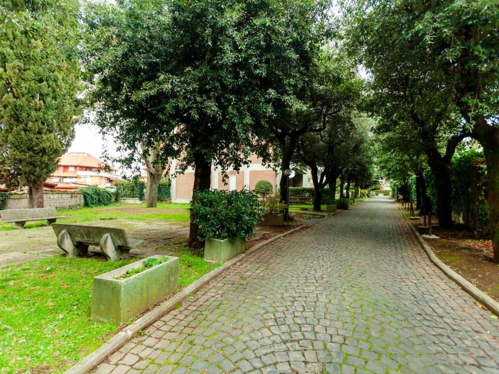 Appartamento a Ariccia in Viale Piave, 43 - Foto 2