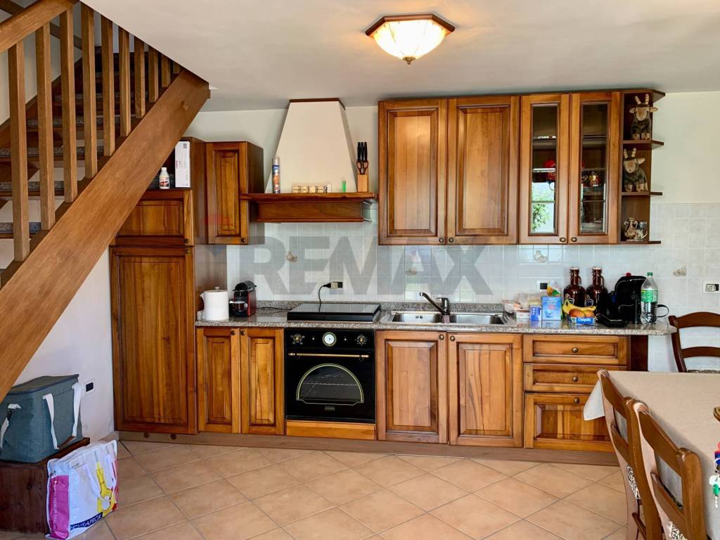 Casa indipendente a Feltre in Via Villa Vignui, 5 - Foto 2