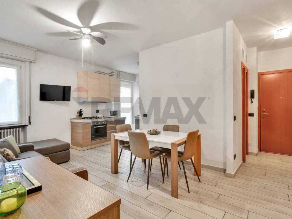 Appartamento a Lesa in Via De Bernardi, 9 - Foto 3