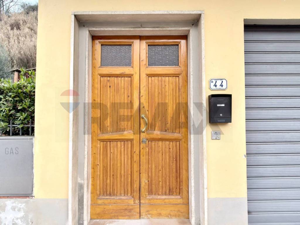 Casa indipendente a Capraia e limite in Via Corrado Corti, 44 - Foto 2