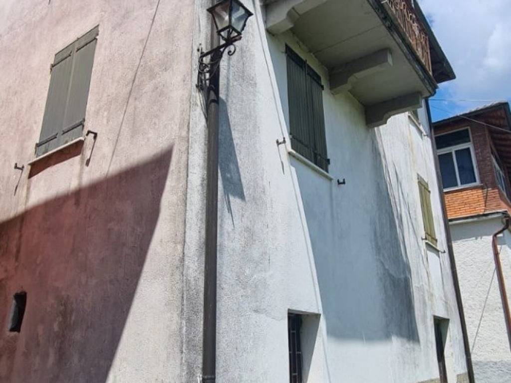 Casa indipendente a Rezzoaglio in Località Alpepiana - Foto 2