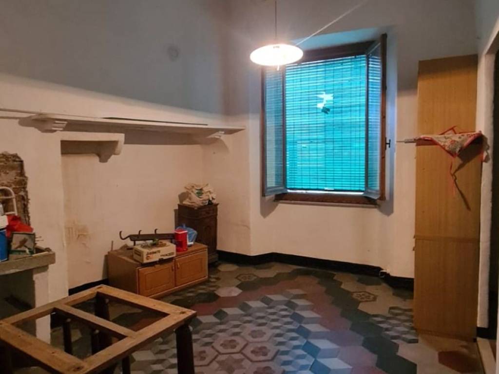 Appartamento a Voltaggio in Via Giovanni Antonio Ruzza, 3 - Foto 4