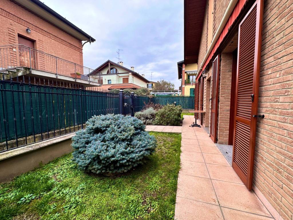 Villa a Paderno dugnano in Via Sesto San Giovanni, 8 - Foto 3