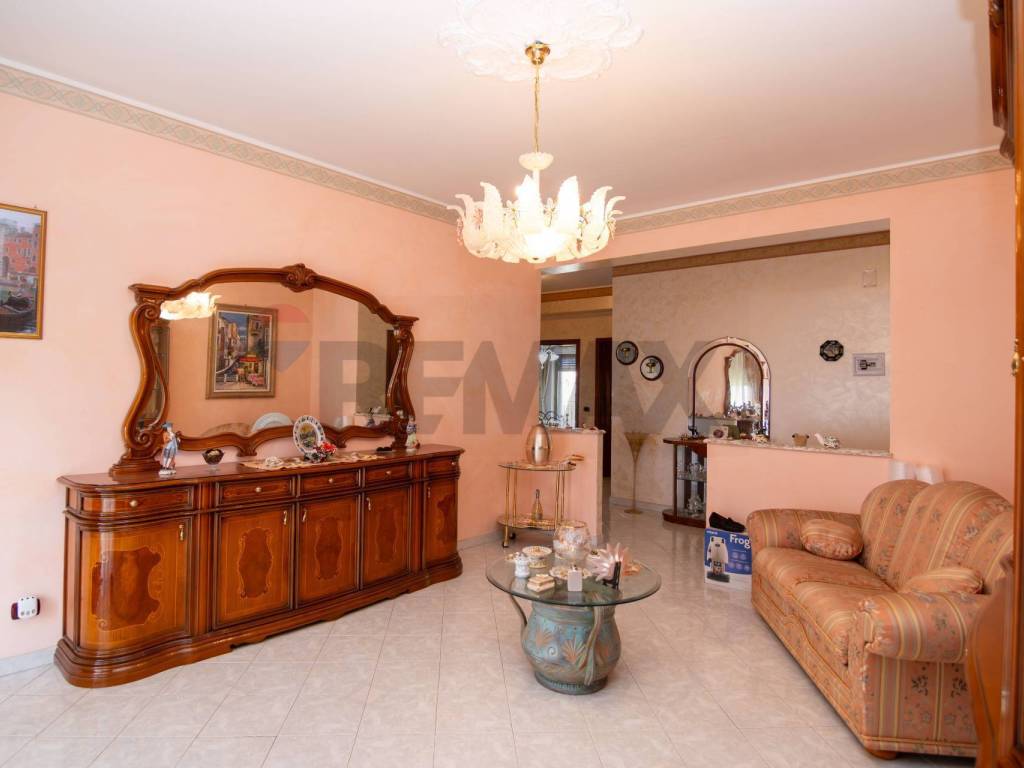 Appartamento a Catania in Viale Biagio Pecorino - Foto 5
