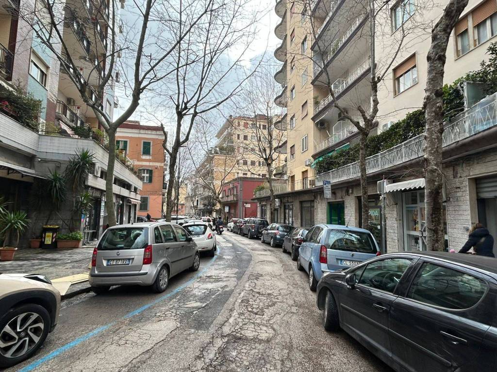 Immobile a Napoli in Via Giuseppe Bonito - Foto 2