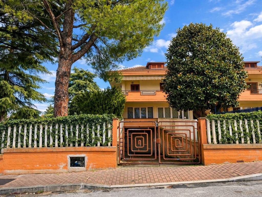 Villa a Ascoli piceno in Via dei Peschi - Foto 4