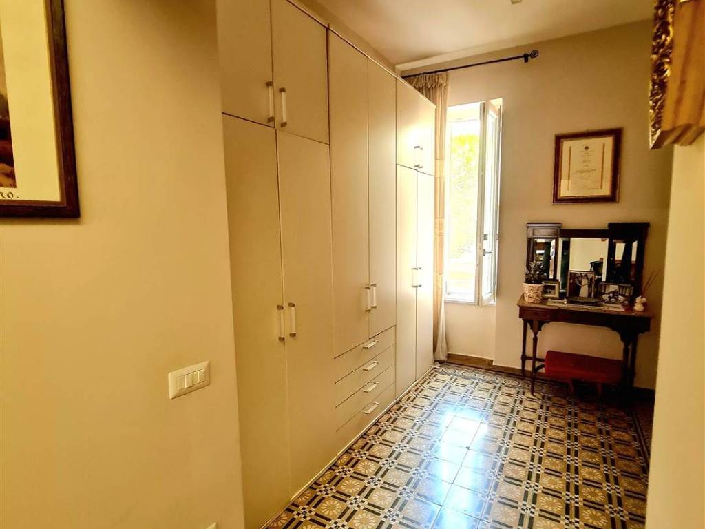 Appartamento a Salerno in Via Mercanti , 76 - Foto 2