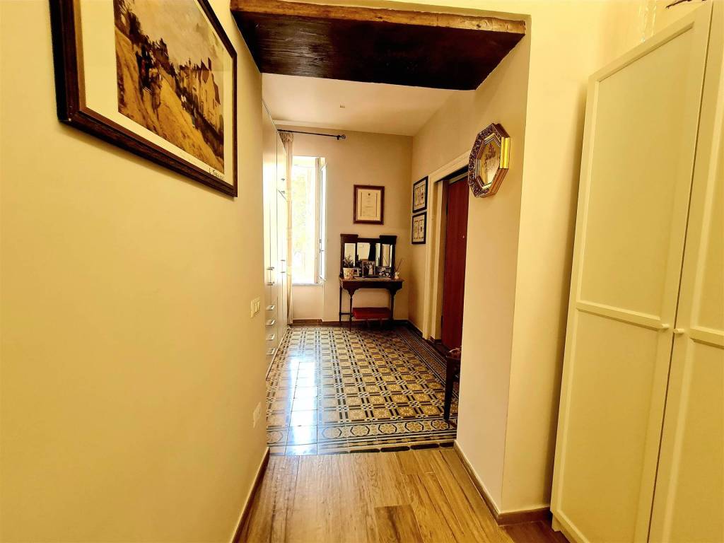 Appartamento a Salerno in Via Mercanti , 76 - Foto 4