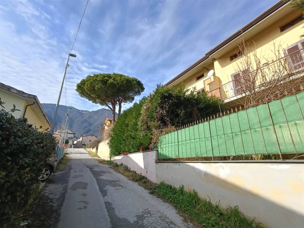 Villa a Avellino in Strada dai pennini per Ospedaletto contrada casale - Foto 2