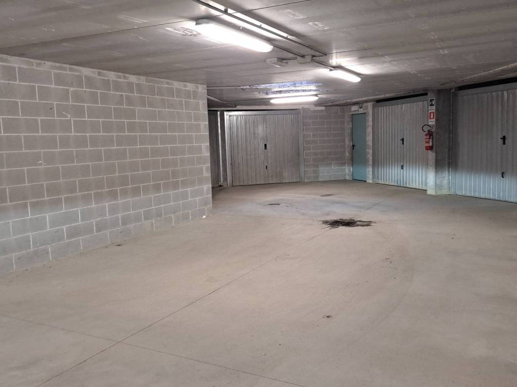 Box / garage a Chieri in STRADA ANDEZENO, 79 - Foto 3
