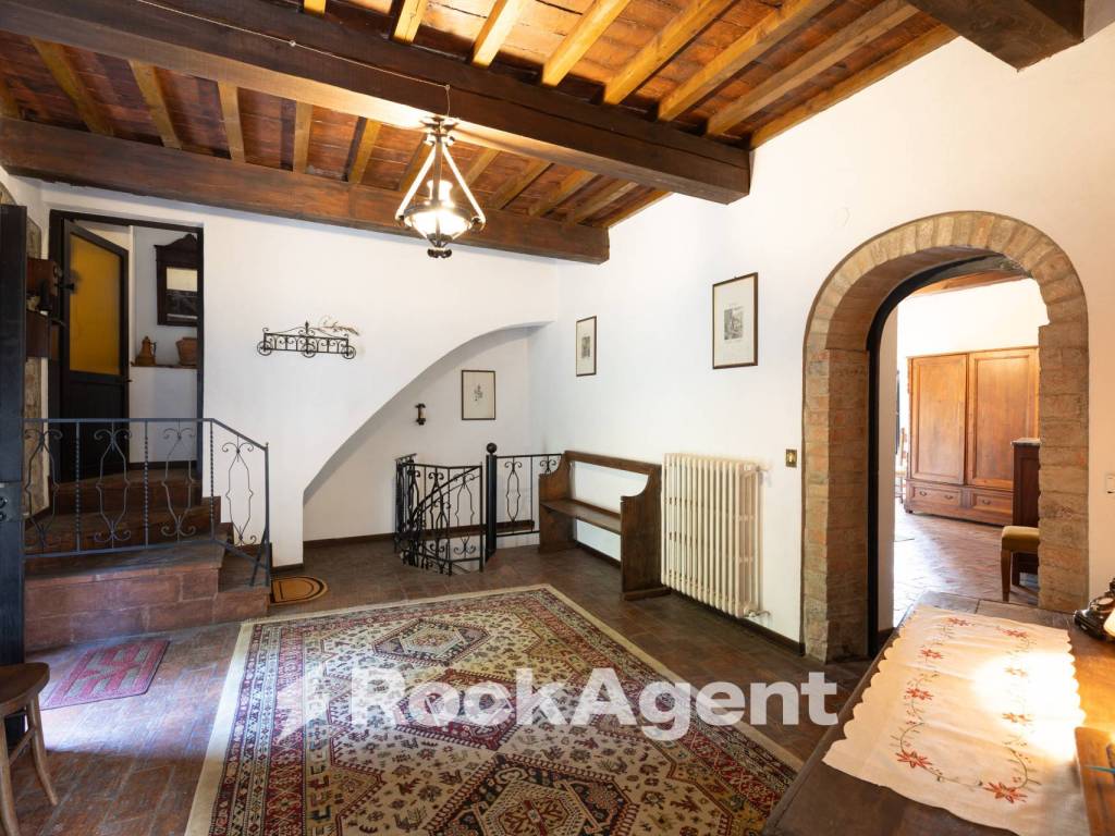 Palazzo / stabile a Gambassi terme in Strada Comunale di Catignano - Foto 3