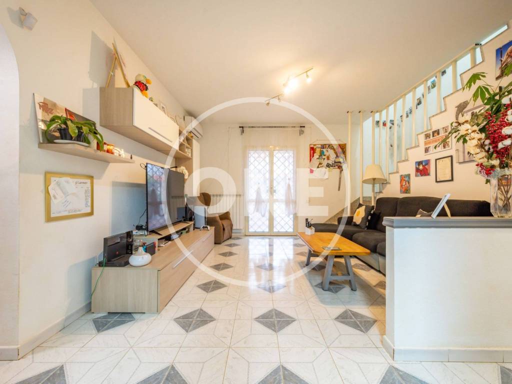 Villa a Anzio in Via Volturno, 69 - Foto 2