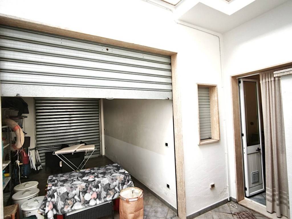 Casa indipendente a Carovigno in Via Maresciallo Luigi Cadorna - Foto 5
