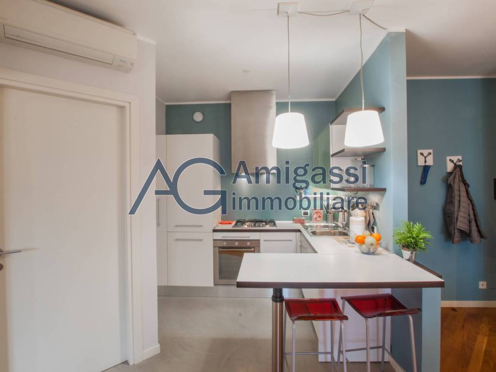 Appartamento a Bergamo in Via Borgo Santa Caterina, 33 - Foto 2