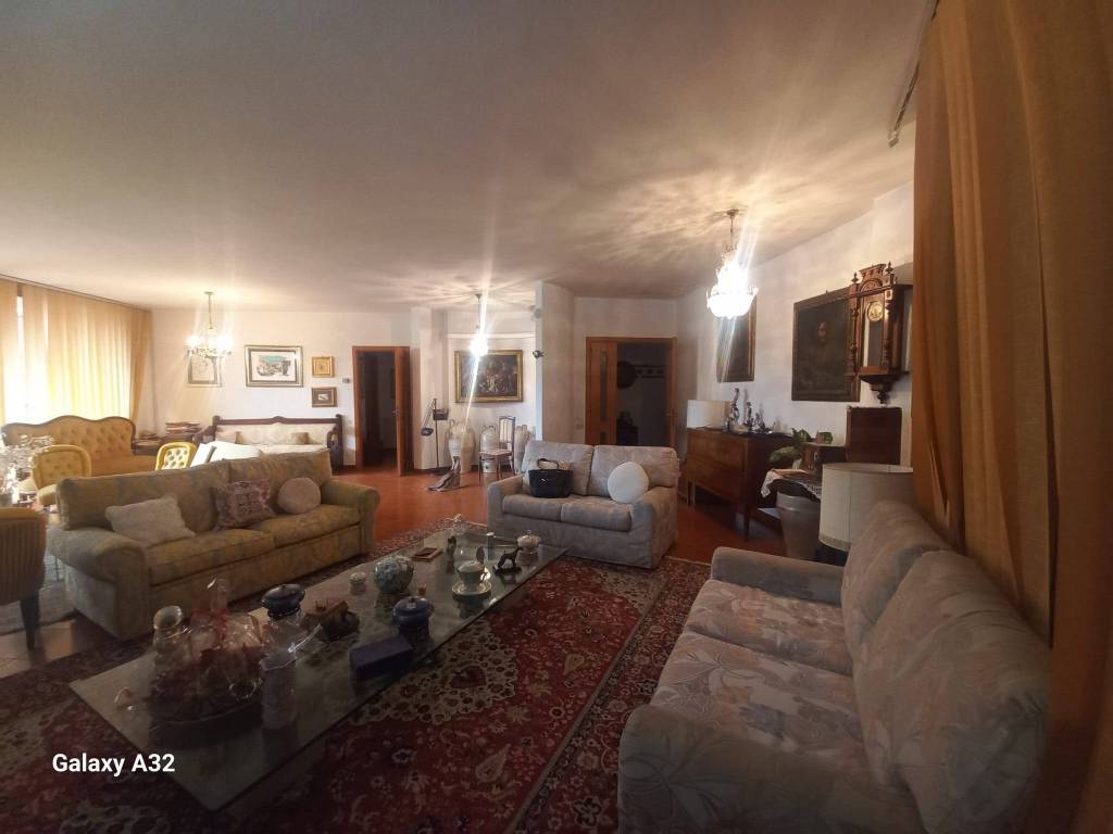 Villa a Selargius in Via Praga - Foto 5