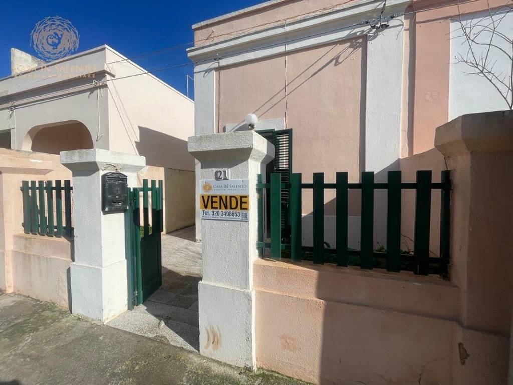 Appartamento a Gagliano del capo in Via Leonardo da Vinci, , 21 - Foto 2