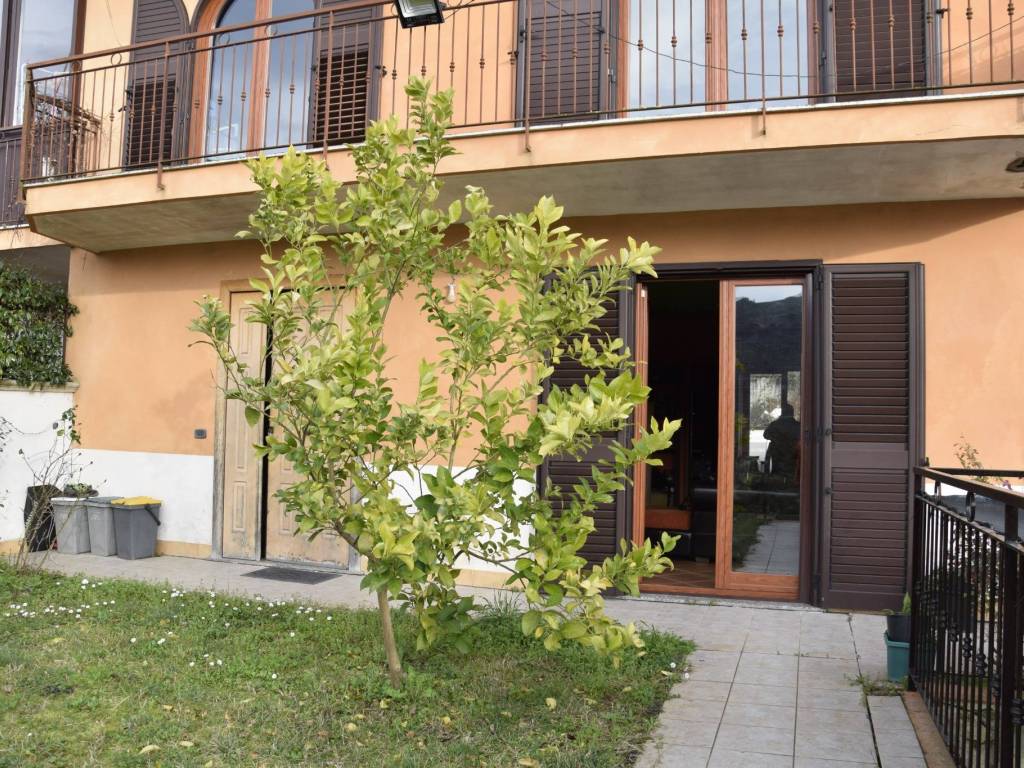 Villa a Cervaro in Via Prato - Foto 3