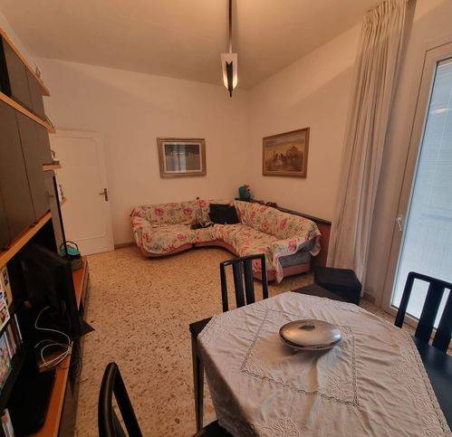 Appartamento a Livorno in Viale Italia - Foto 2